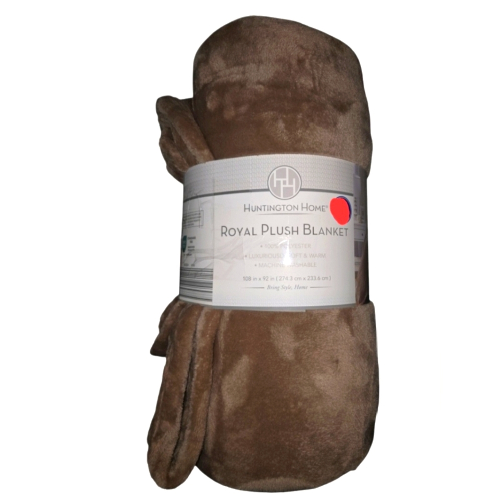 Huntington Home Brown Royal Plush Blanket Queen/ Full